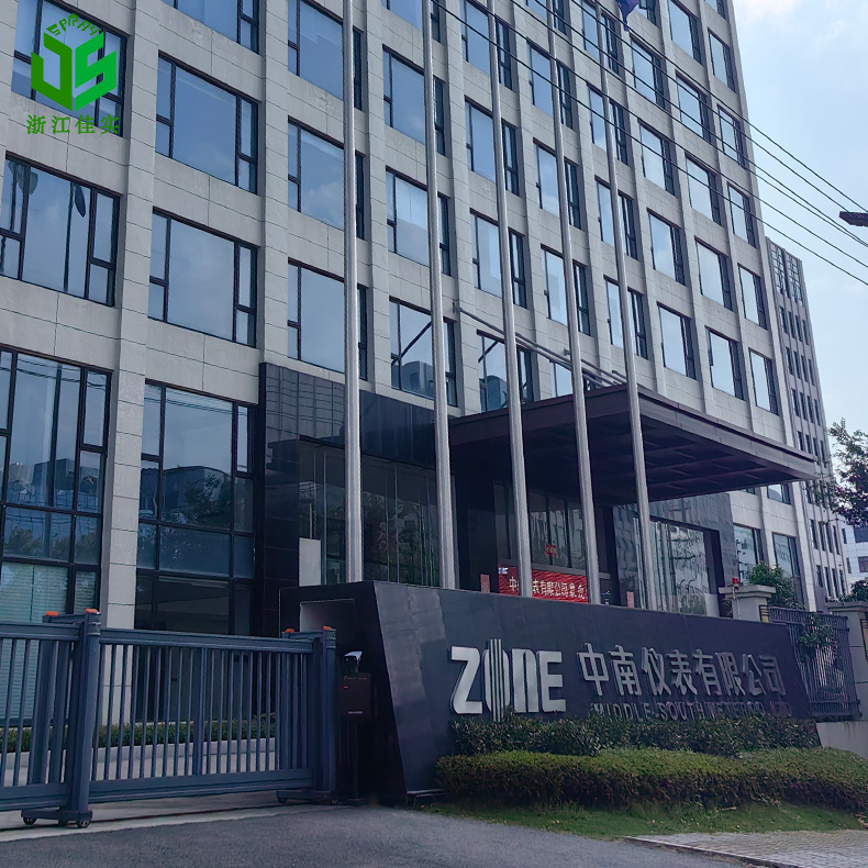 【电子行业加湿案例】中南仪表SMT贴片车间引入佳实干雾加湿系统，稳定湿度保障精密生产！